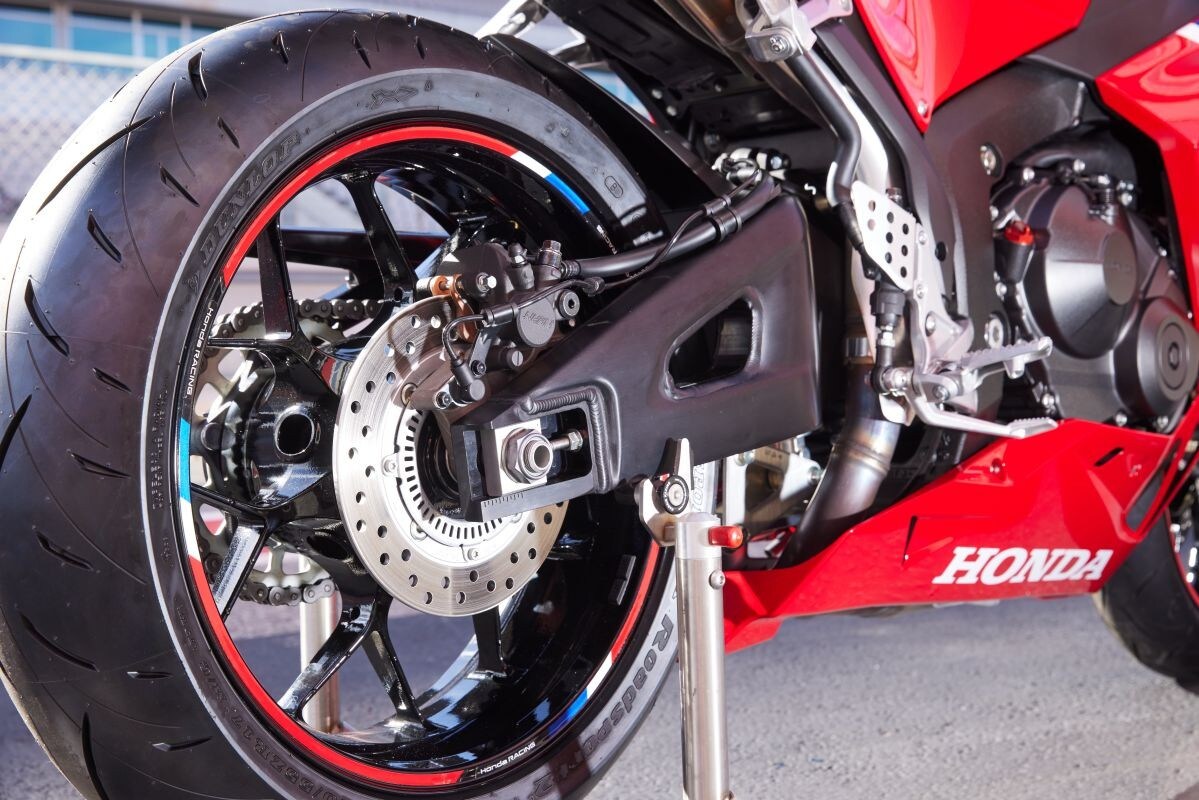 Honda CBR600RR: quanto ci sei mancata! +VIDEO+